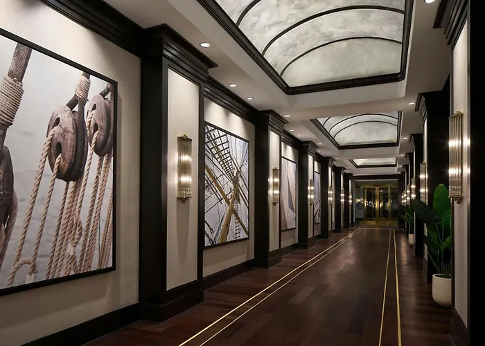 Renaissance Portsmouth-Norfolk Waterfront Hotel