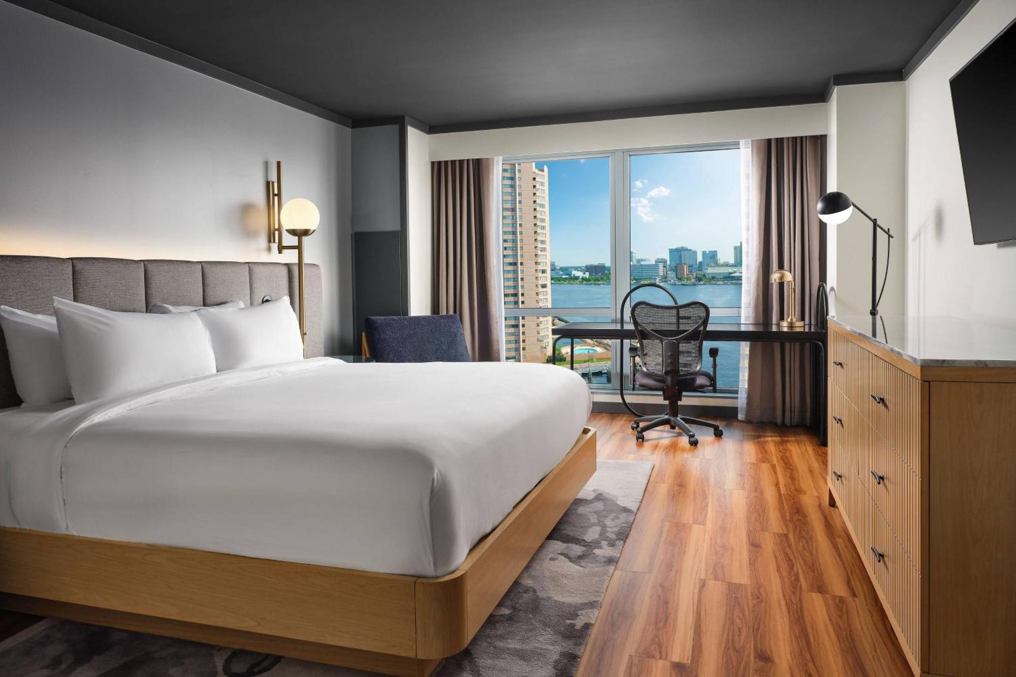 Renaissance Portsmouth-norfolk Waterfront Hotel